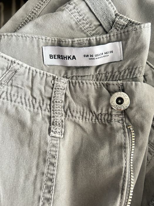 Calças da Bershka
