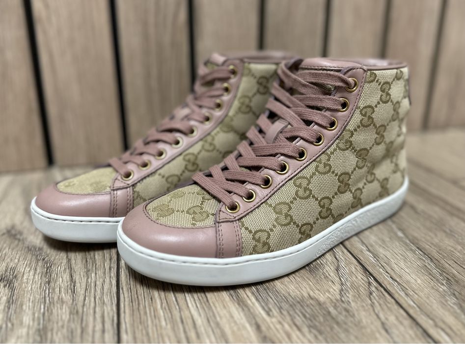 Жіноче взуття Gucci