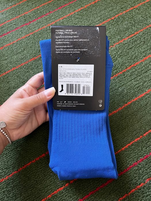 Футбольные гетры Nike