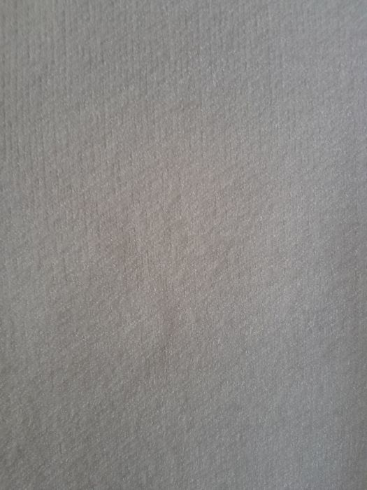 Светер білий з принтом