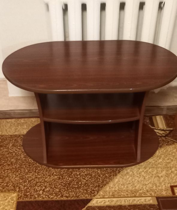 Продам тумбочку б/у