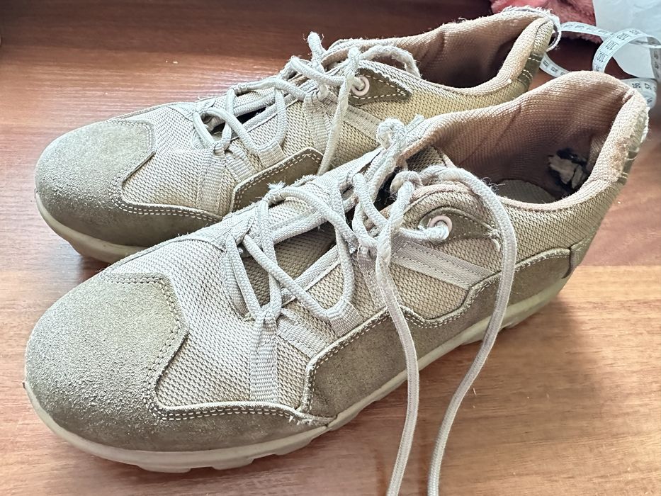 Тактичні кросівки 43 розмір