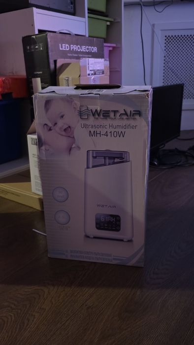 Освіжувач повітря WetAir MH-410W