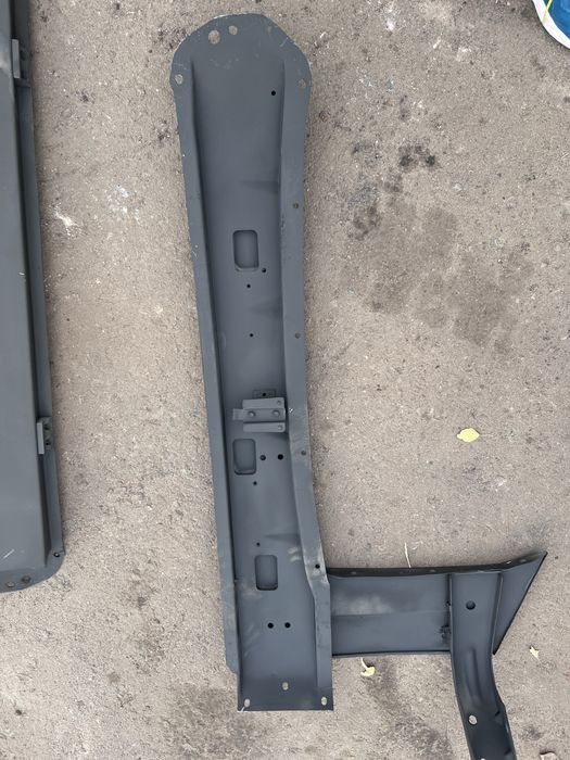 Бокові панелі обліцовка Газ 3307-3309