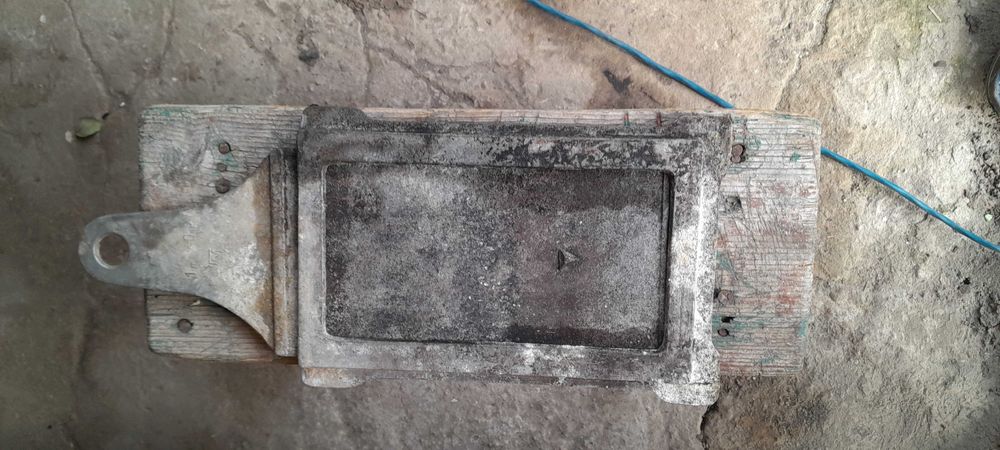 продам задвижку для печі