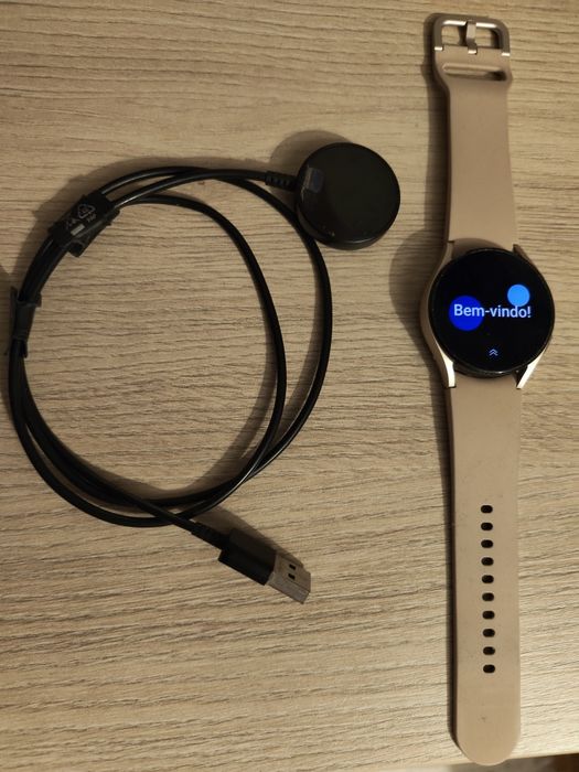 Samsung Galaxy Watch 4