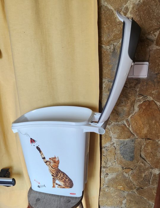 Balde para ração de animais