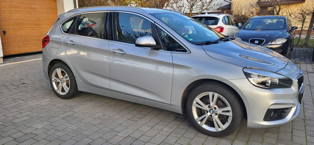 BMW 218d F45 Active Tourer Automat Nawigacja