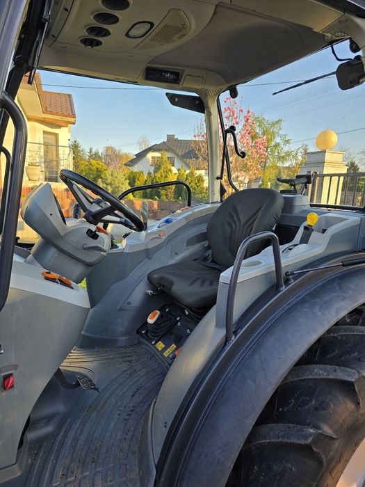 Ciągnik sadowniczy Mccormick X4.50 F 4x4 power shift landini rex