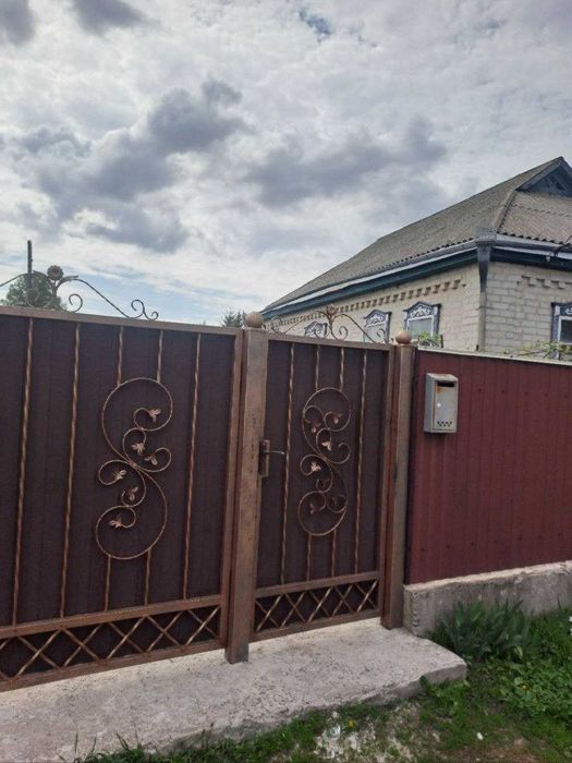 Продам будинок м. Яготин