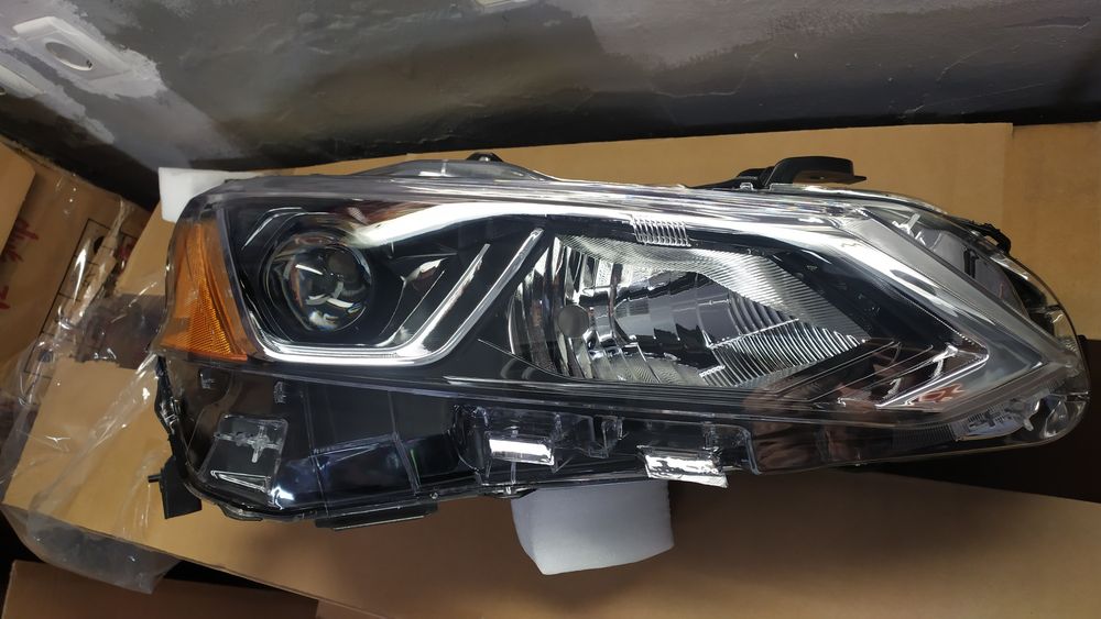 Фара фары Nissan Altima 2019, 2020, 2021.