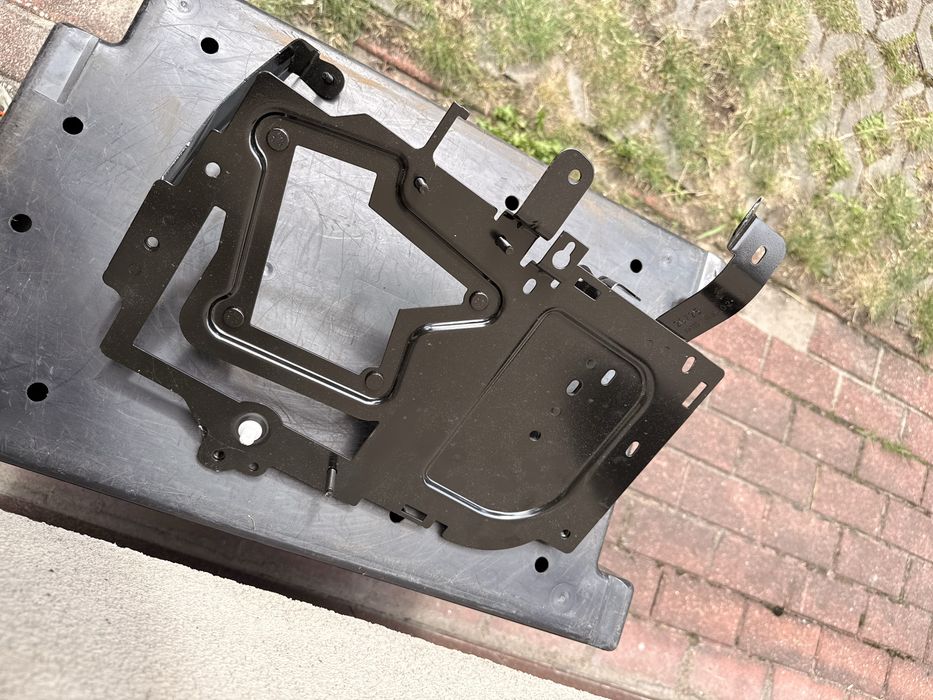 Ford focus mk4 IV mocowanie sterownika komputera OE JX61-12A692-AD