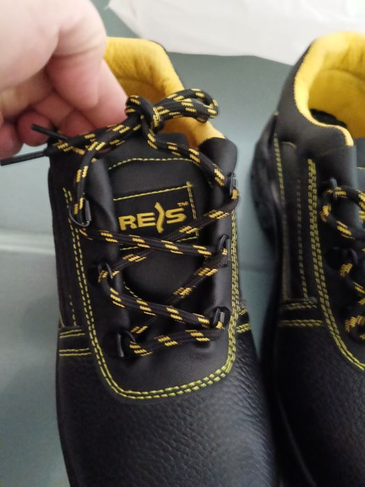 Обувь рабочая 42 размер reis