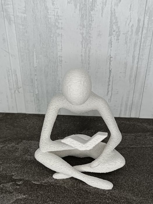 Декоративна статуєтка