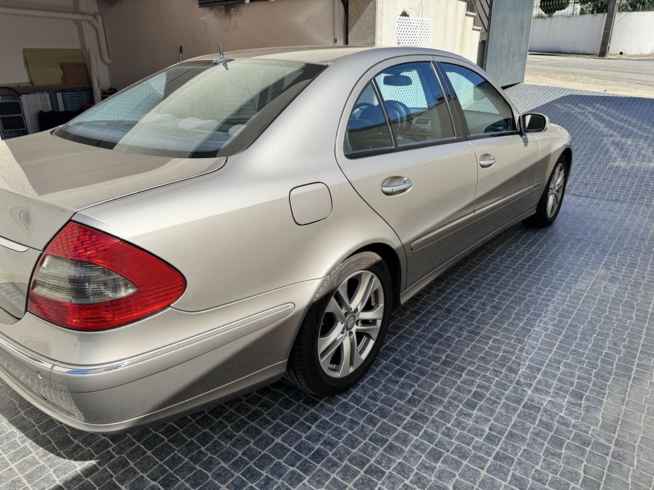 Mercedes-Benz E 270 CDI Avantgarde — 2002 — 210.000 km