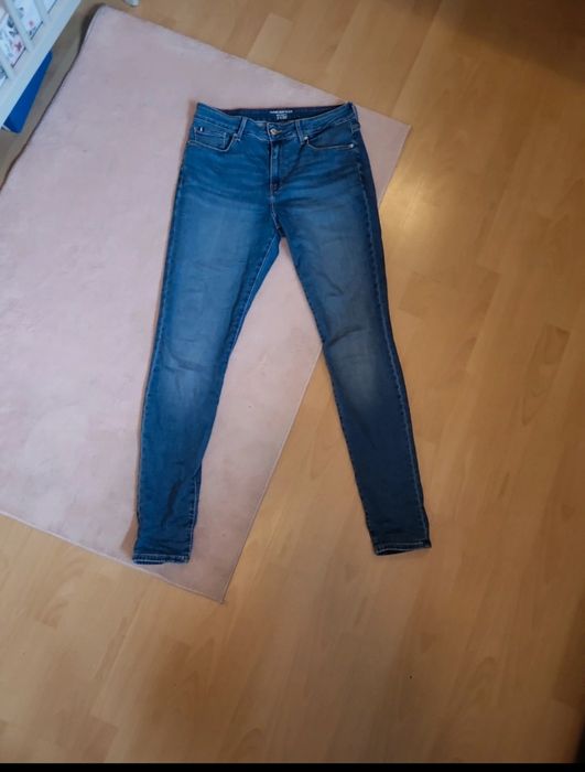 Tommy Hilfinger jeansy Harlem Flex skinny 
31/32