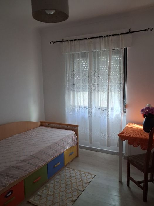Quarto individual em Agualva-Cacem