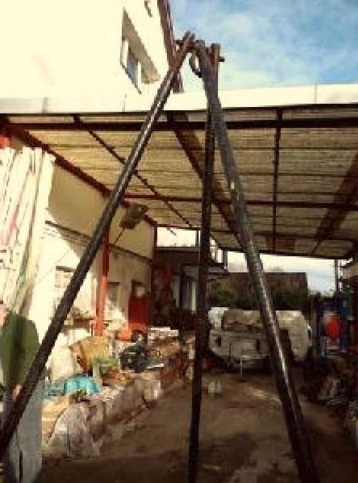 trójnóg wieża do budowy studni z kręgów betonowych