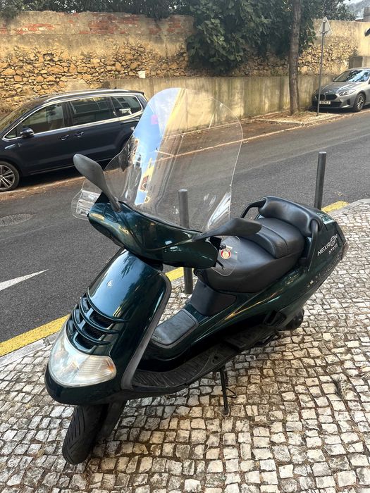 Piaggio Hexagon GT250 Vende Se