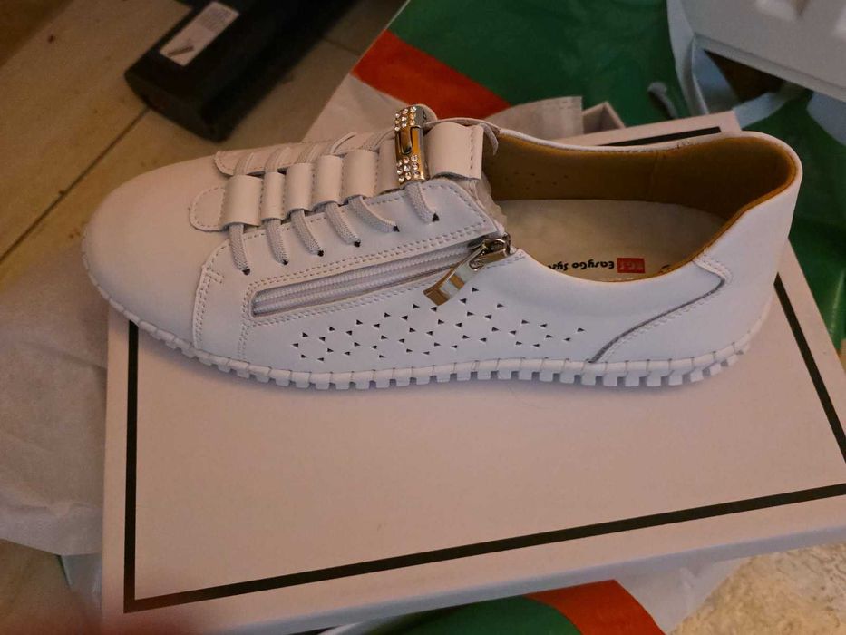 Sprzedam buty damskie