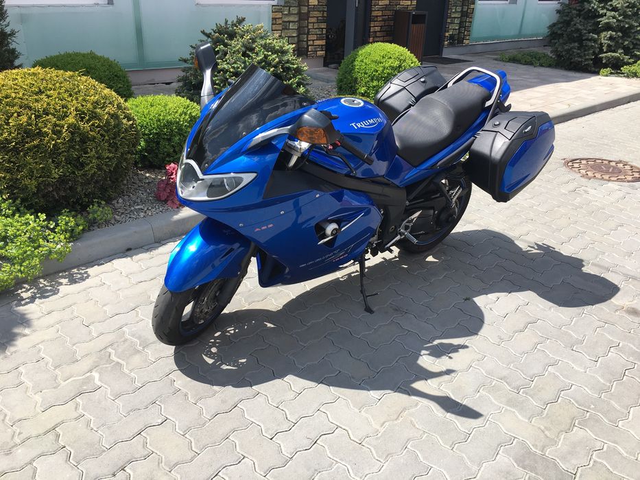 Продам Triumph Sprint ST1050