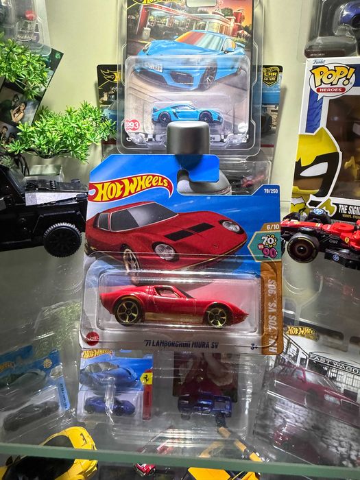 Hot Wheels – ’71 Lamborghini Miura SV