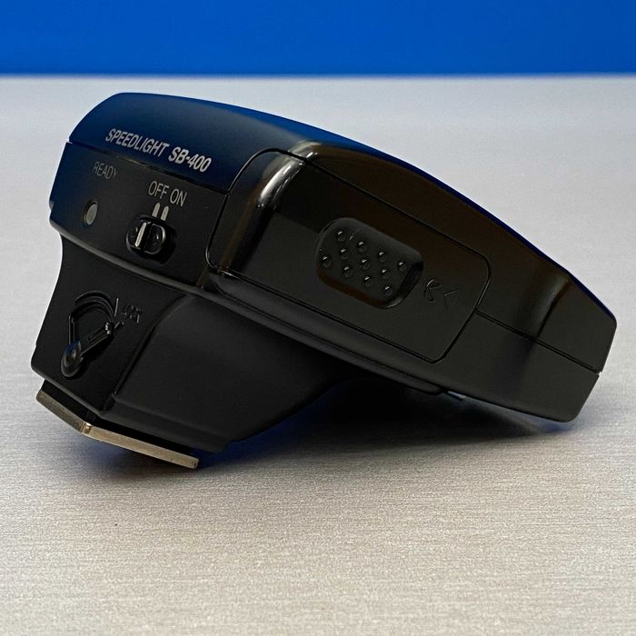 Nikon Speedlight SB-400