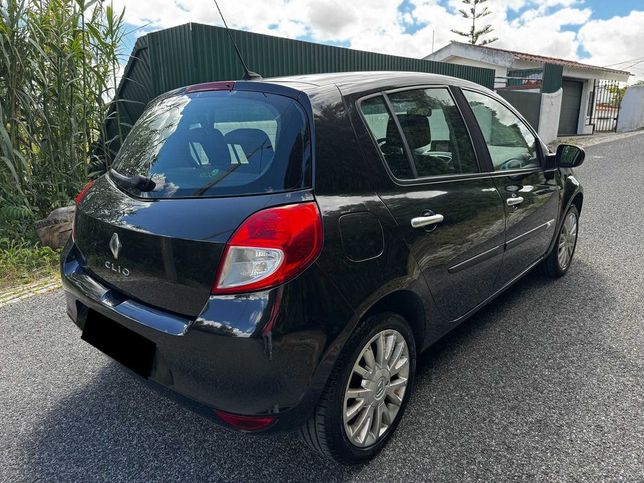 Renault Clio 1.5 DCi Navi 2009 Bom Estado
