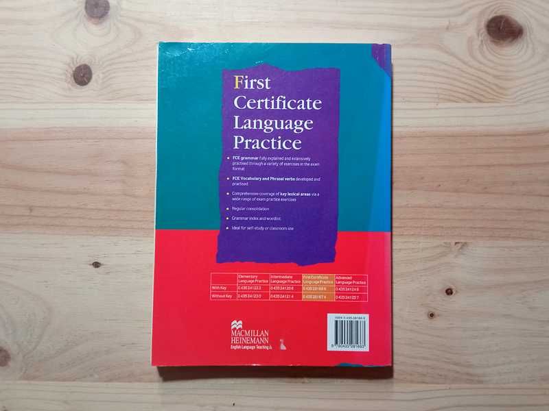 Livro First Certificate Language Practice (With Key)