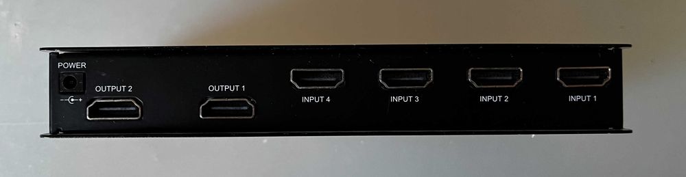 Switch HDMI 4x2 com comando