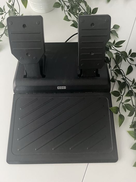 Kierownica HORI Racing Wheel Overdrive (Xbox One, Xbox Series X/S)