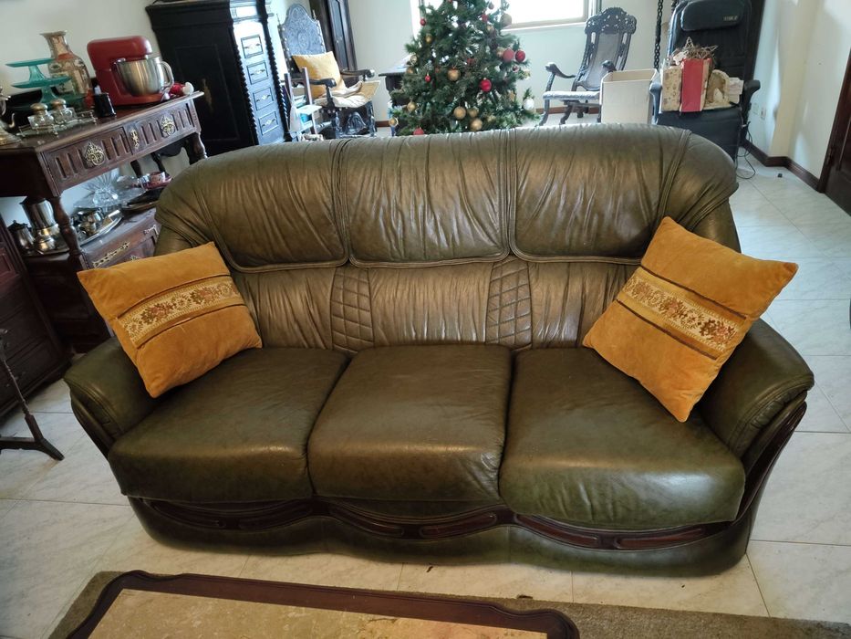 Cofre e mobília de casa