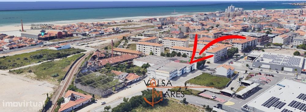 Armazém em Espinho para venda