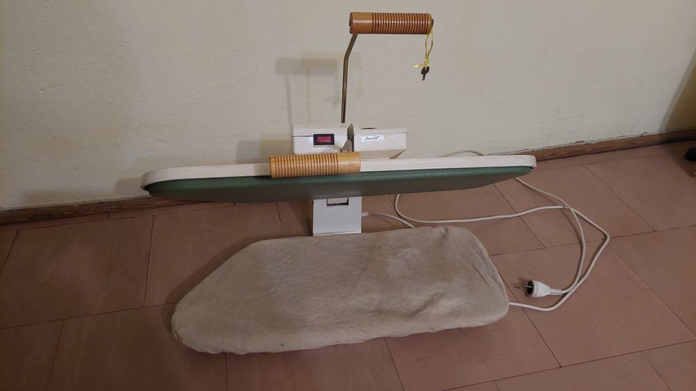 Prasowalnica elektryczna