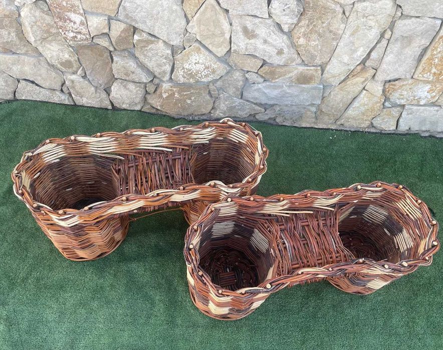 Alforges ou Ceirão; cestos. Em vime para bicicleta, antiguidades