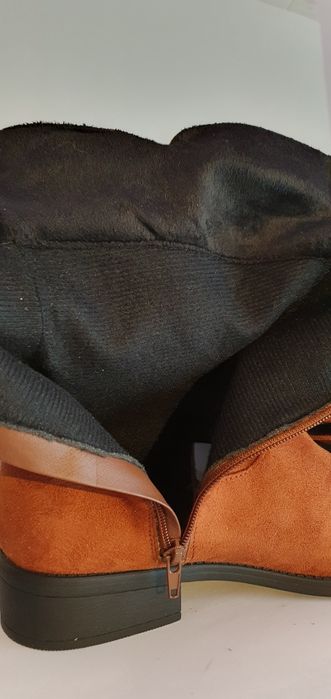 Buty damskie brązowe zamszowe niemieckiej marki rozmiar 42