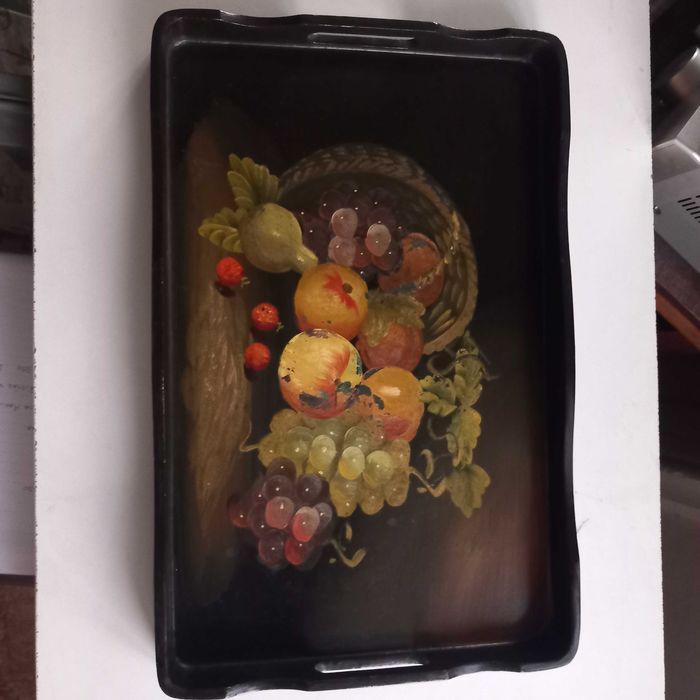 Tabuleiro em laca 44 x 28 cm