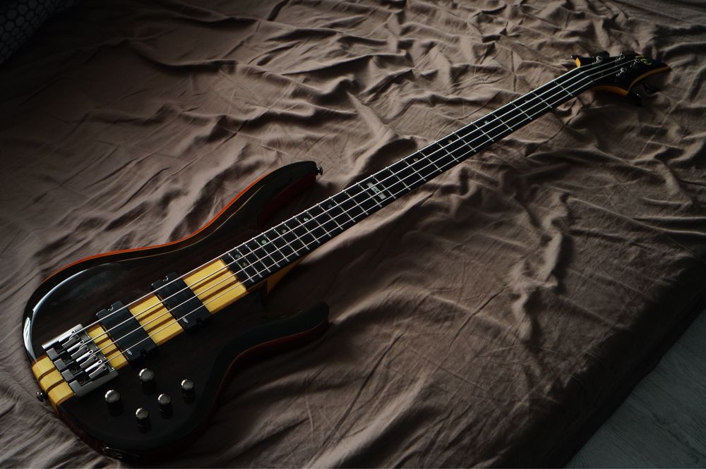 Esp ltd B-4E gitara basowa