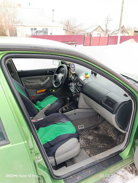 ПОДАМ VW ГОЛЬФ 4 1.6 газ.бенз.ціна до понеділка 85тис