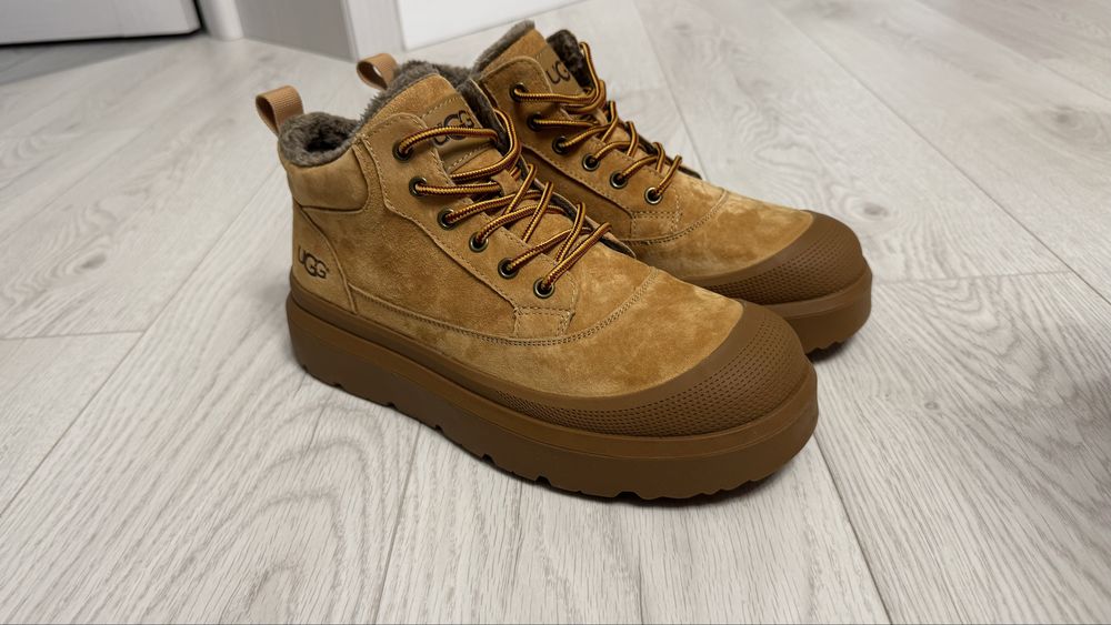 Черевики UGG Classic Ultra Mini Platform EU43