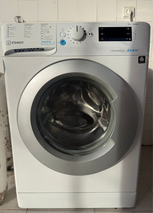 Maquina de lavar 9kg