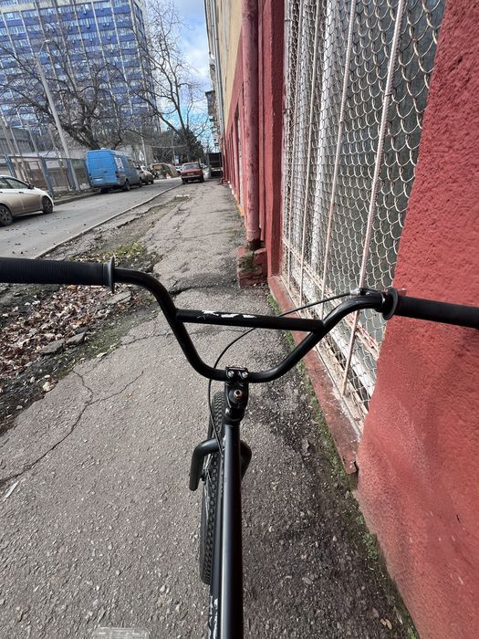 Велосипед BMX avanti в отличном состояние  (ОПИСАНИЯ)