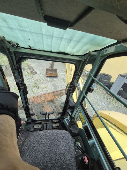Екскаватор Yanmar sv 100