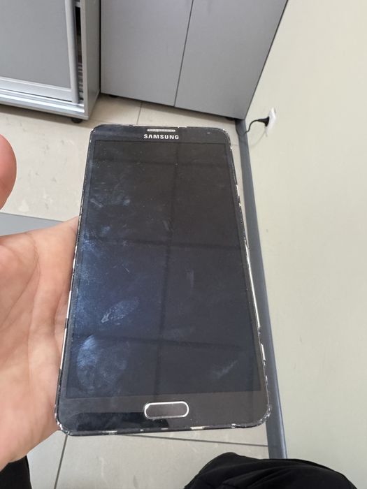 смартфон Samsung Galaxy Note 3 (версія для американського оператора Verizon, модель SM-N900V)