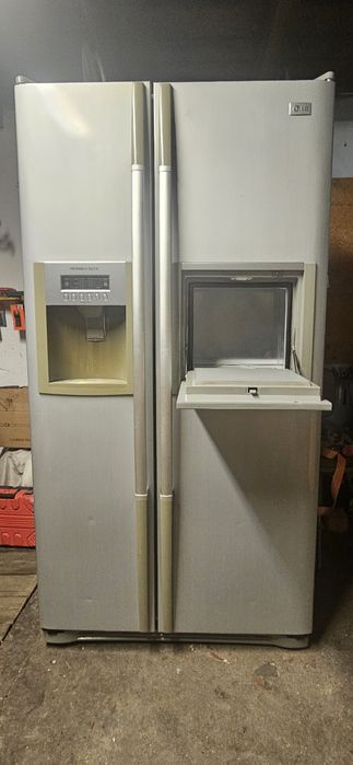 Lodówka Side By Side (dwudrzwiowa)