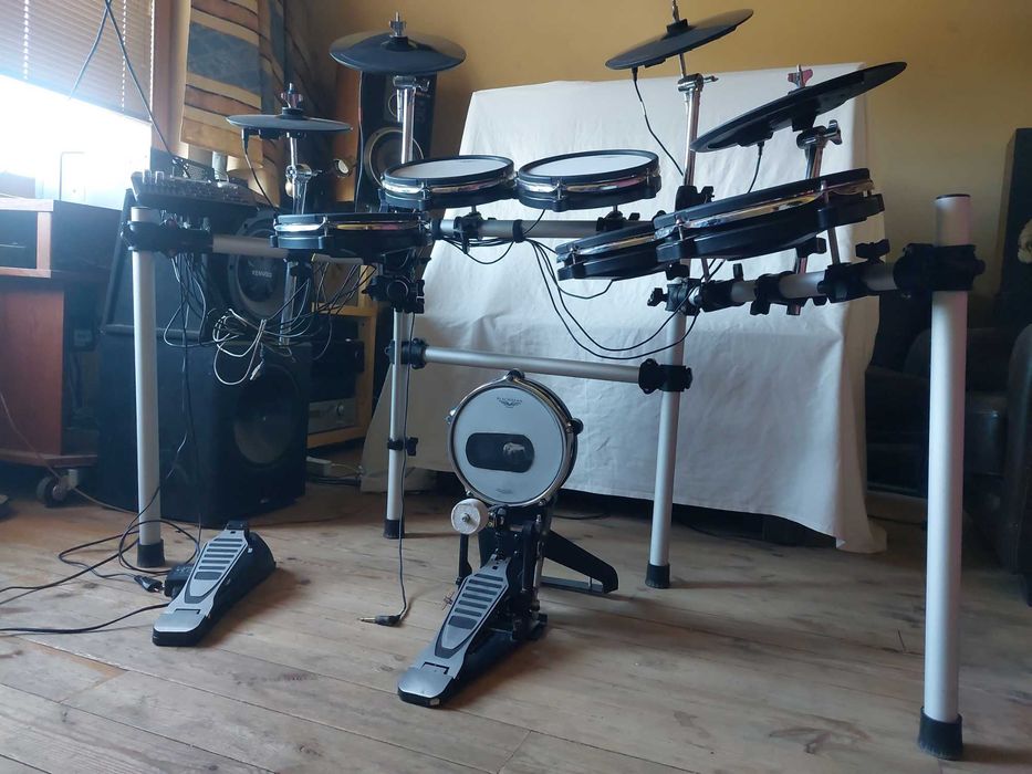 Perkusja elektroniczna Black Hawk HXD 4 Pro – Naciągi siatkowe, Moduł DSP, Stan BDB
