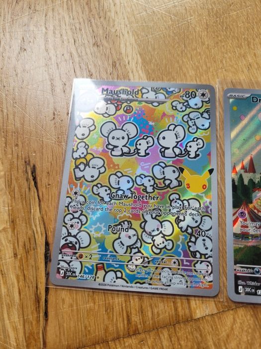 Karty pokemon 30th