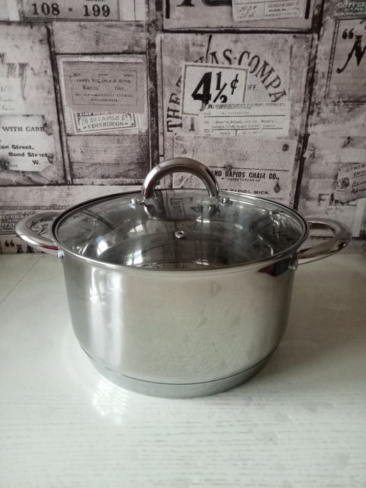 Кастрюля  6.1л из нержавеющей стали Styleberg WK-2160 с крышкой