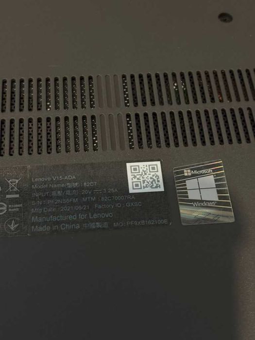 Laptop Lenovo V15 ADA | Ryzen 3 | 8GB RAM | 240GB SSD | Win 11 Pro