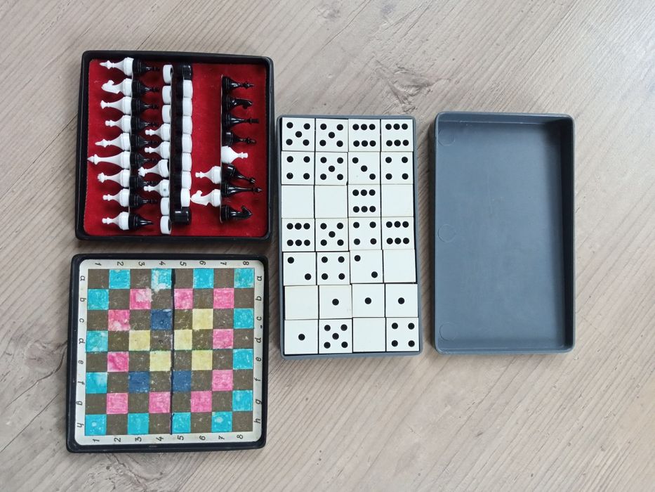 Шахмати шашки доміно дорожнє на магнітах